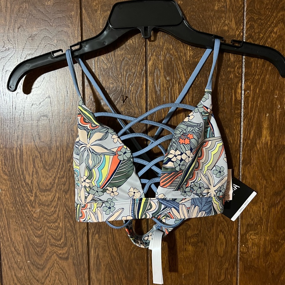 Crisscross sports bra